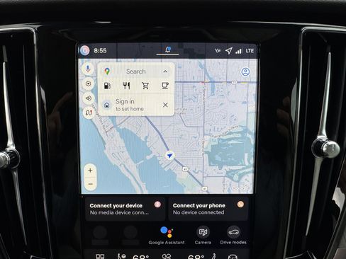 New 2026 Volvo V60 B5 Cross Country Plus w/ Protection Package Premier image 25