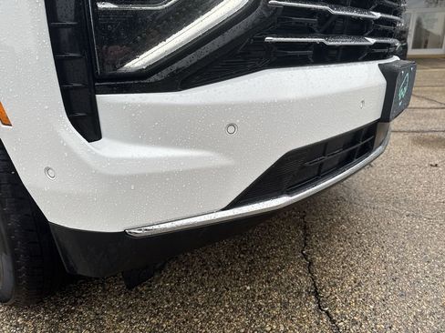 Certified 2025 Chevrolet Tahoe LT image 9