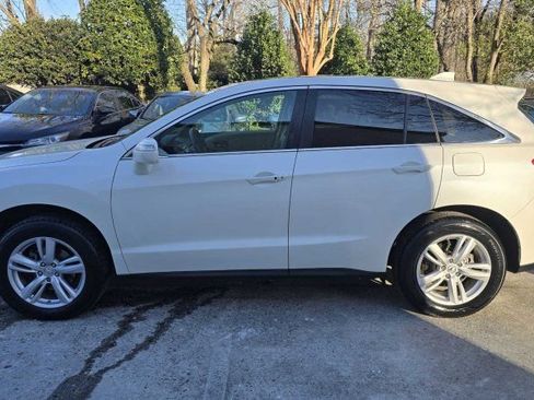 Used 2015 Acura RDX image 2
