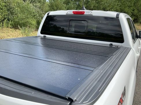 Used 2022 Ford Ranger Lariat w/ Equipment Group 501A High image 25