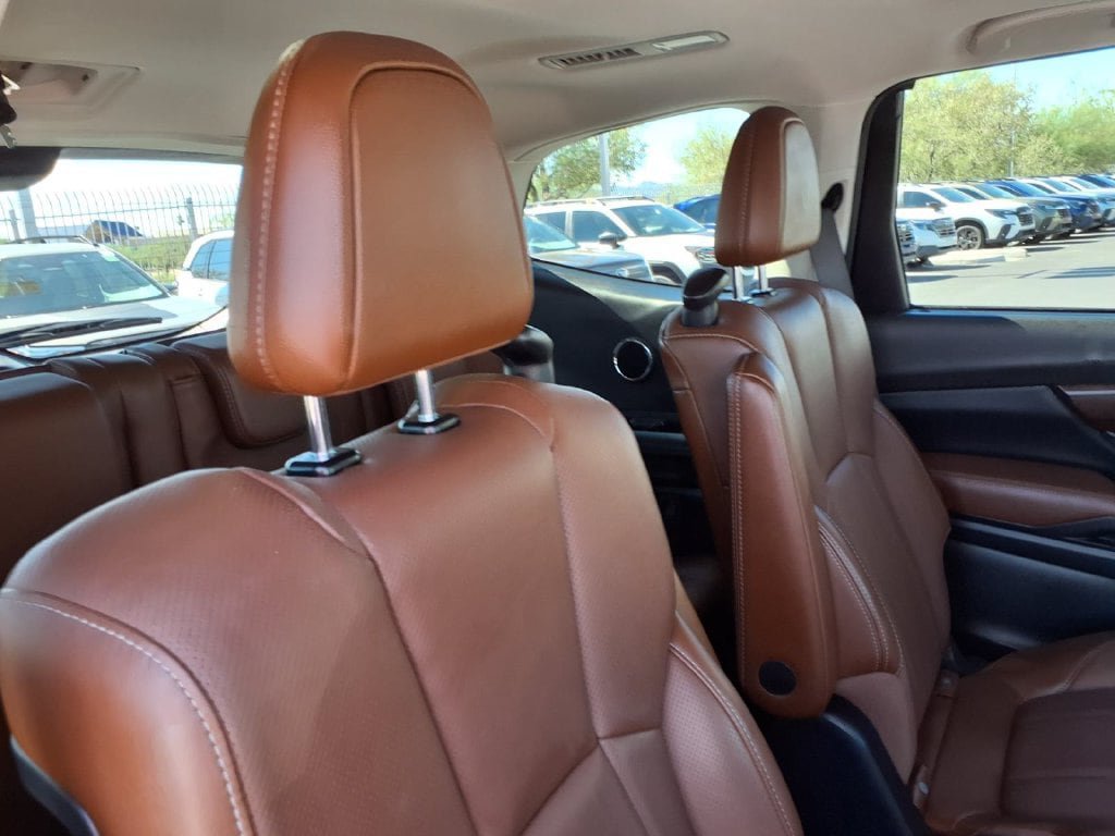 Used 2023 Subaru Ascent Touring AWD/4WD image 23