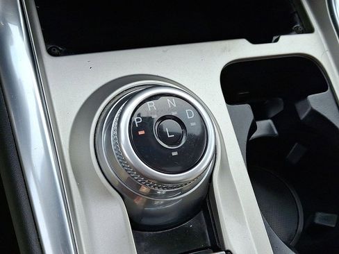 Certified 2021 Ford Explorer XLT w/ Equipment Group 202A AWD/4WD image 12