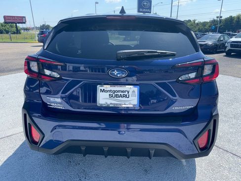 New 2025 Subaru Crosstrek 2.0i image 5