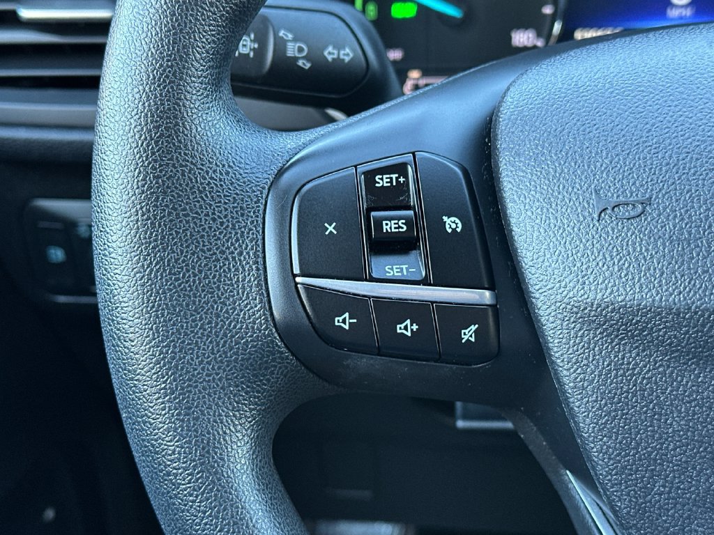 Used 2022 Ford Escape SE AWD/4WD image 27