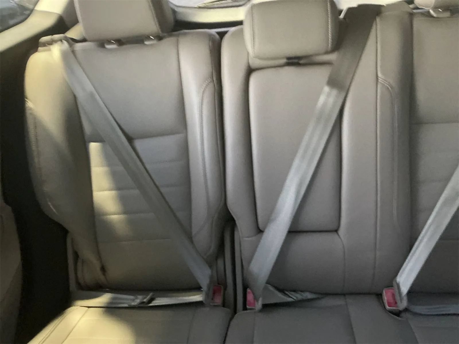 Used 2014 Ford C-MAX Energi SEL FWD image 4