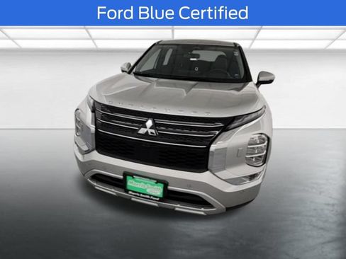 Used 2024 Mitsubishi Outlander SE AWD/4WD image 2