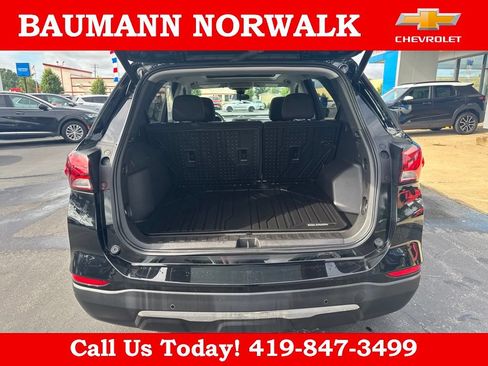 Used 2024 Chevrolet Equinox LT w/ LPO, Floor Liner Package FWD image 40