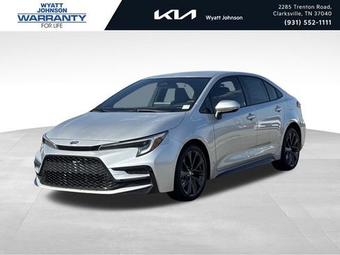 Used 2024 Toyota Corolla SE FWD image 1
