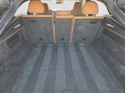 Certified 2024 Audi RS Q8 image 26