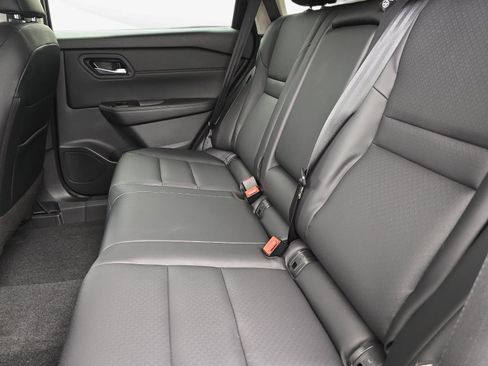 Used 2026 Nissan Rogue Dark Armor AWD/4WD image 11