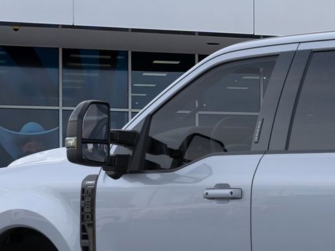 New 2026 Ford F250 Lariat w/ Black Appearance Package image 20