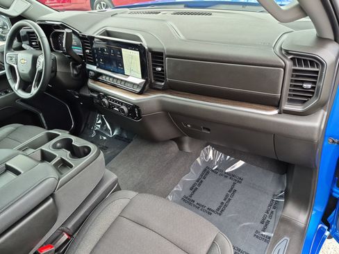 Used 2026 Chevrolet Silverado 1500 LT w/ Protection Package RWD image 29