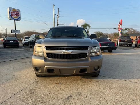 Used 2008 Chevrolet Tahoe LS image 2