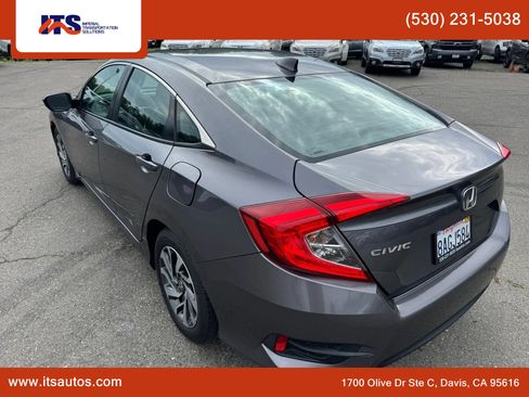 Used 2017 Honda Civic EX image 3