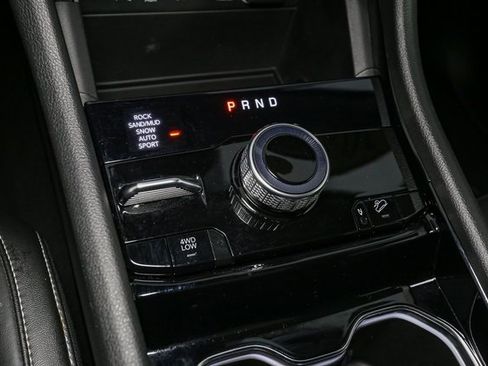 Used 2022 Jeep Grand Cherokee Limited 4xe image 33