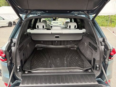 Used 2024 BMW X5 xDrive40i w/ Premium Package AWD/4WD image 11