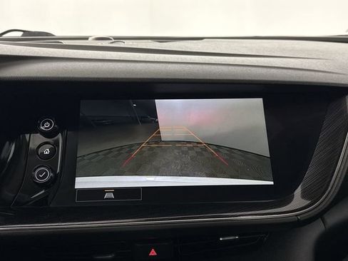Used 2023 Buick Envision Preferred image 16