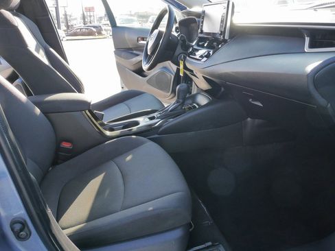 Used 2021 Toyota Corolla LE image 11