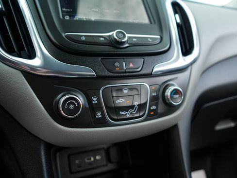 Used 2023 Chevrolet Equinox LS w/ LPO, Cargo Package FWD image 27