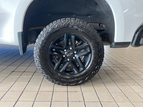 Used 2024 Chevrolet Silverado 1500 LT Trail Boss w/ Protection Package AWD/4WD image 21