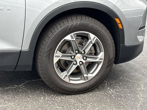 Used 2024 Chevrolet Blazer LT image 5