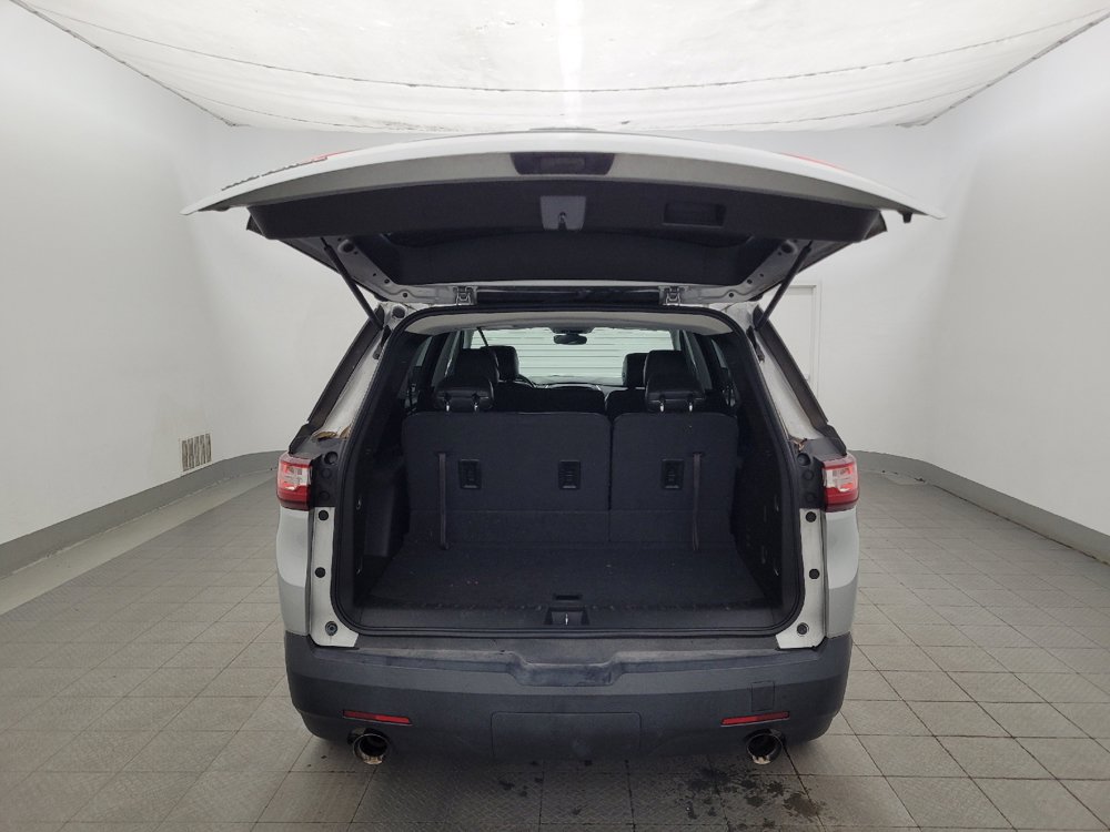 Used 2019 Chevrolet Traverse LS FWD image 29
