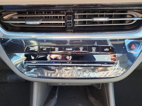 New 2026 Buick Envista Avenir image 27