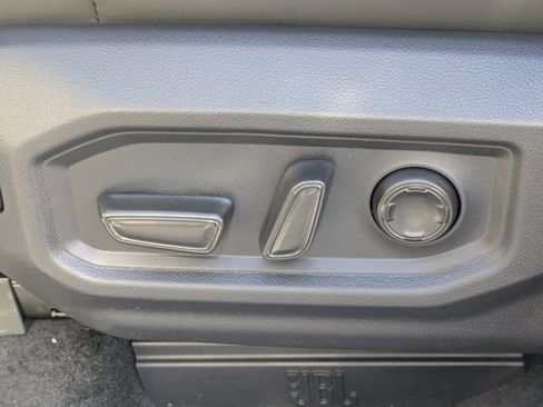 New 2026 Toyota Tundra Platinum image 19