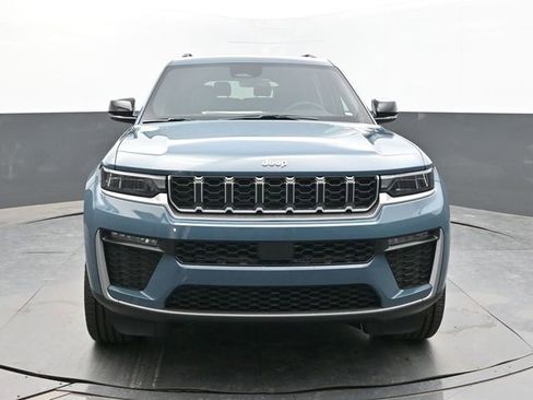 New 2026 Jeep Grand Cherokee L Limited AWD/4WD image 8