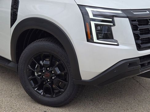 New 2025 Nissan Armada PRO-4X image 4