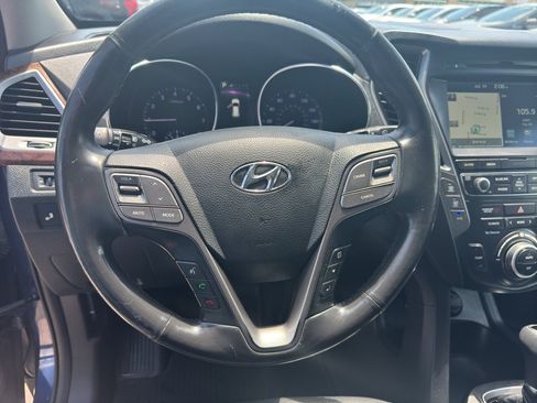 Used 2017 Hyundai Santa Fe Limited FWD image 14