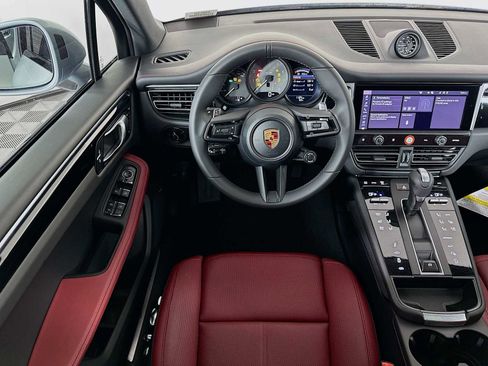 New 2026 Porsche Macan S image 23