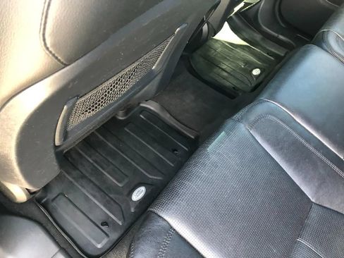 Used 2015 Land Rover Discovery Sport HSE AWD/4WD image 28