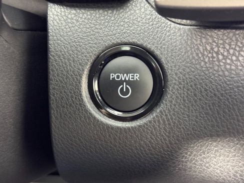 Used 2025 Toyota Camry XLE w/ Premium Plus Package image 22