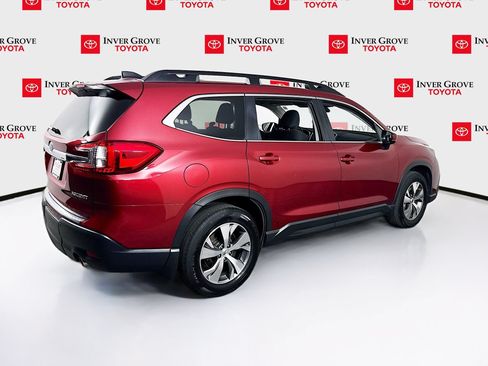 Used 2024 Subaru Ascent Premium w/ Convenience Package AWD/4WD image 5