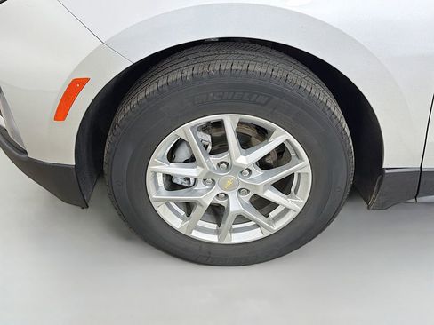 Used 2022 Chevrolet Equinox LT FWD image 15