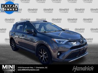 Used 2016 Toyota RAV4 SE w/ Advanced Technology Package video 1