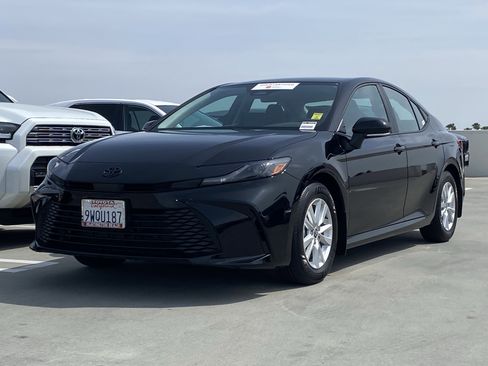 Certified 2026 Toyota Camry LE w/ Convenience Package FWD image 6