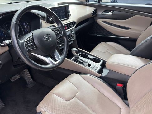 Used 2019 Hyundai Santa Fe Limited image 6