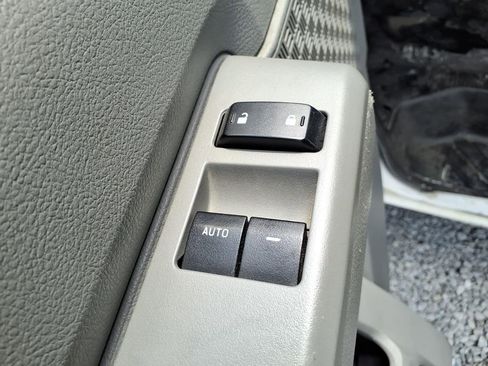 Used 2023 Ford E-350 and Econoline 350 Super Duty w/ Power Windows & Locks Group RWD image 20