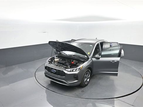 Certified 2023 Ford Escape ST-Line w/ Tech Pack #1 image 39