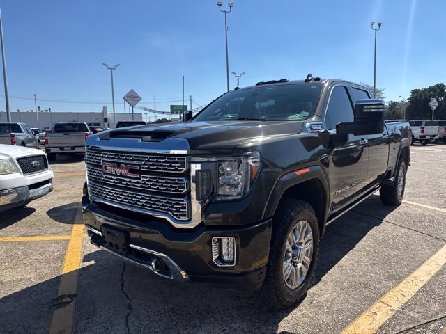 Used 2023 GMC Sierra 2500 Denali w/ Denali Ultimate Package AWD/4WD image 2