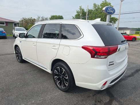 Used 2018 Mitsubishi Outlander SEL AWD/4WD image 8