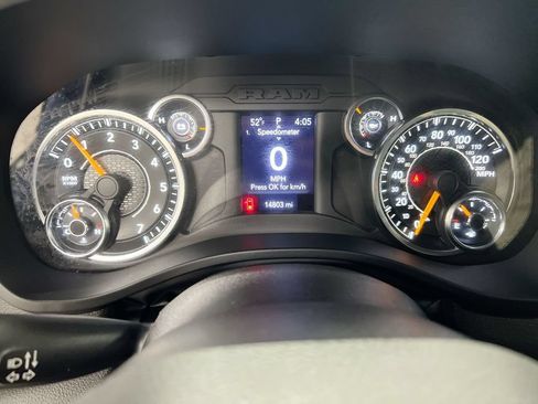 Used 2022 RAM 1500 Big Horn AWD/4WD image 11
