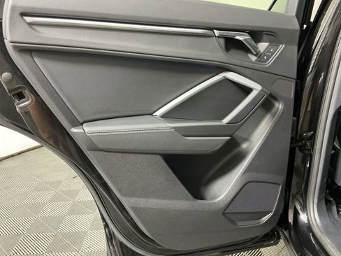 Used 2021 Audi Q3 2.0T Premium Plus w/ Premium Plus Package image 29