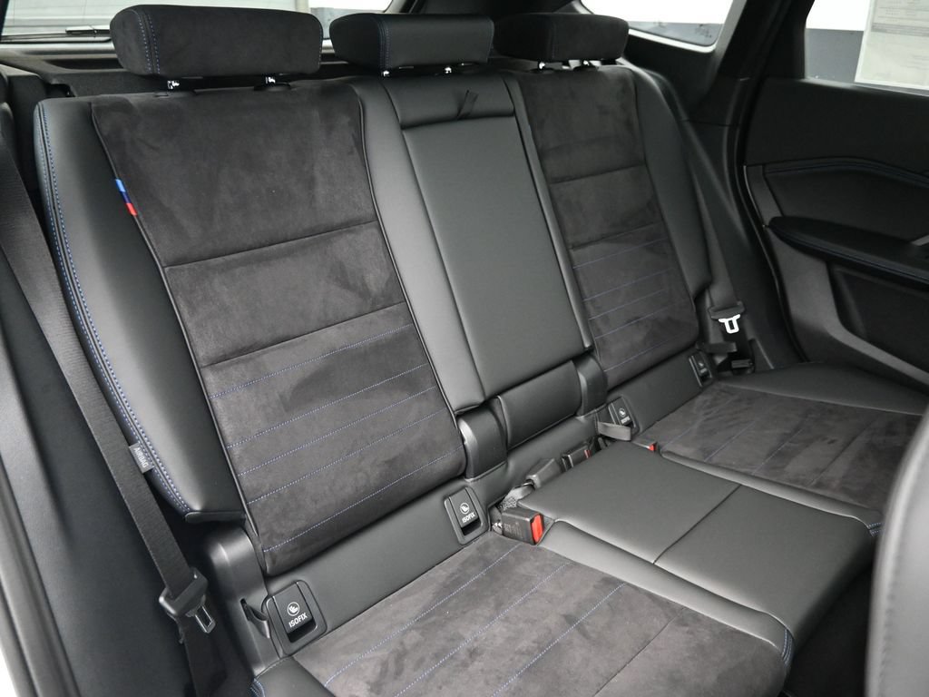 New 2026 BMW X1 M35i w/ Technology Package AWD/4WD image 32