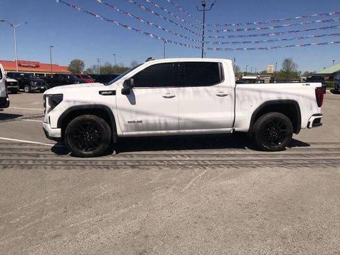Used 2025 GMC Sierra 1500 Elevation AWD/4WD image 11