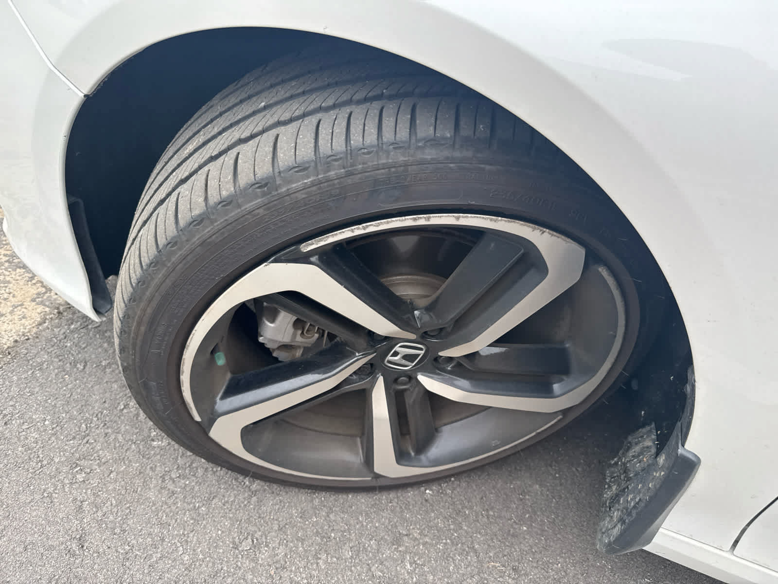 Used 2018 Honda Accord Sport image 6