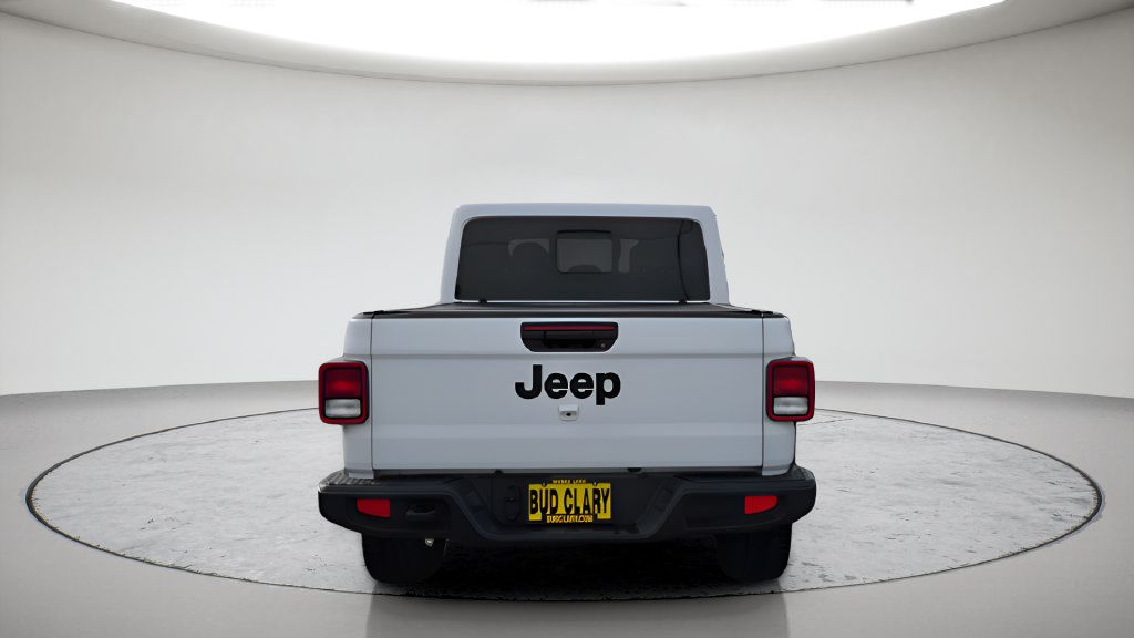 Used 2025 Jeep Gladiator Sport AWD/4WD image 14