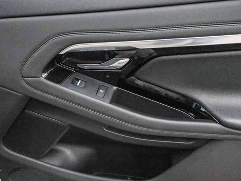 Certified 2023 Land Rover Range Rover Evoque SE image 19